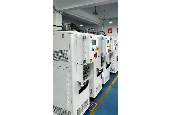 BT4防爆高低温循环一体机-25℃~250℃发货前现场实拍